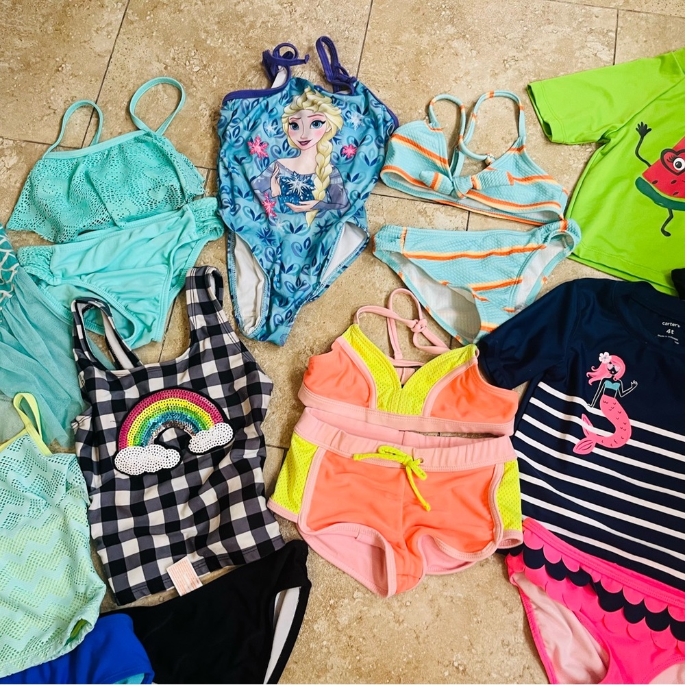 Huge girls 4/5 bathing suit, coverup and mermaid skirt lot - Picture 3 of 5